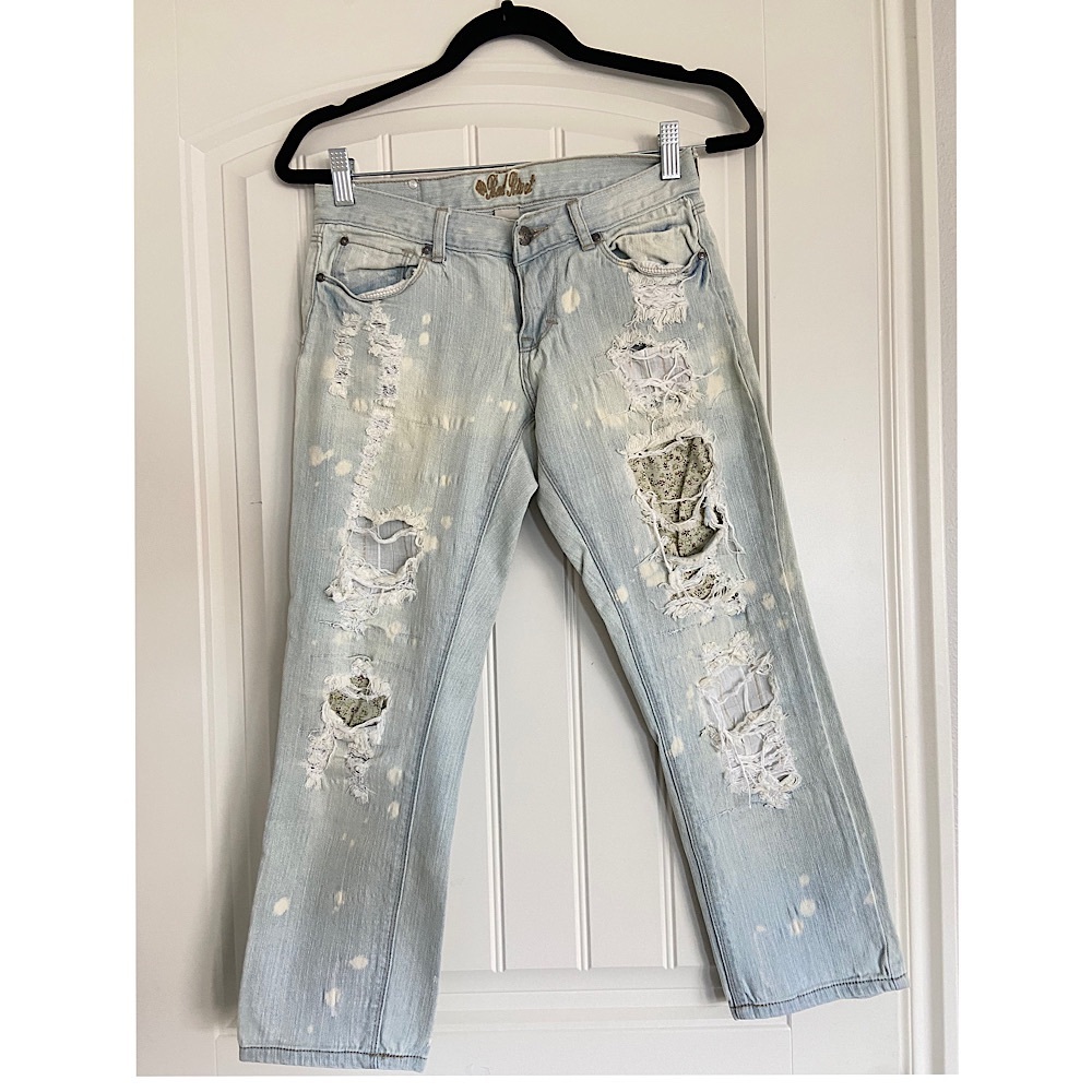 Distressed Ankle Denim Jeans